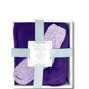 NIB Plush Throw Blanket &amp; Matching Socks Gift Set New In Box Eggplant Purple